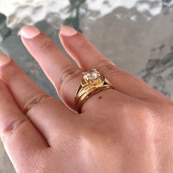 Gold Tone Round Cut Crystal Ring, Size 8 - Picture 6 of 15